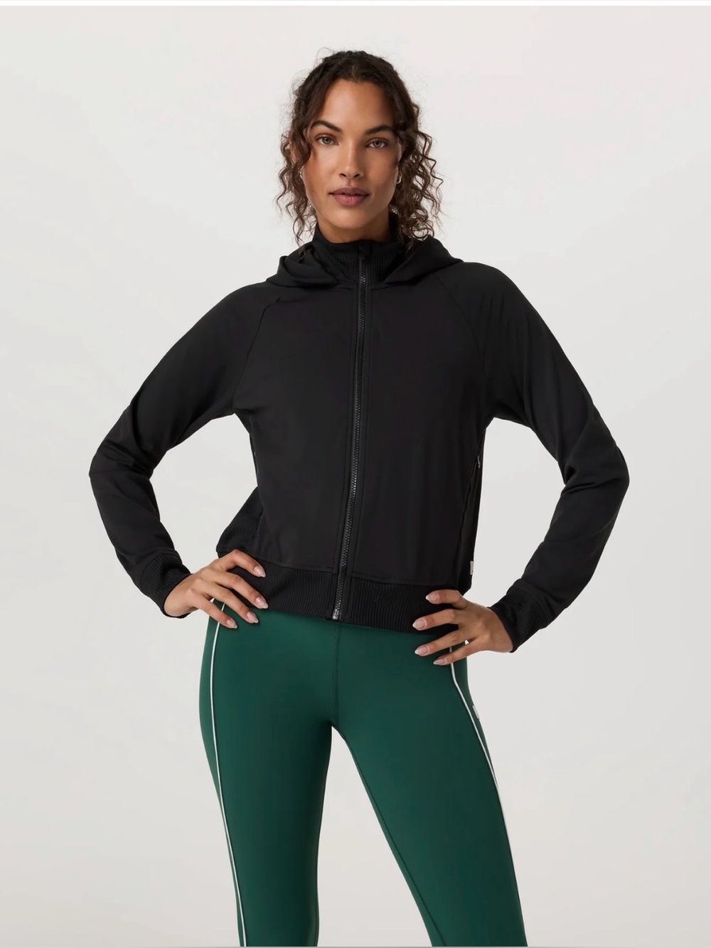 Vuori Daily Jacket